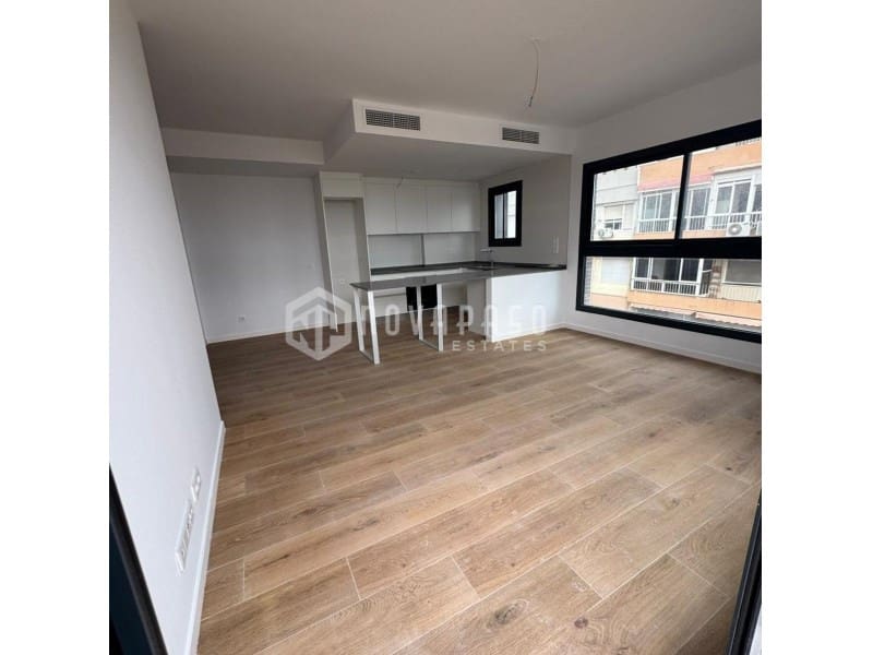 3 sovrum Takvåning till salu i Alicante stad med pool - 499 000 € (Ref: 9625660)