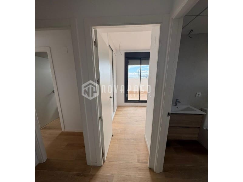 3 sovrum Takvåning till salu i Alicante stad med pool - 499 000 € (Ref: 9625660)