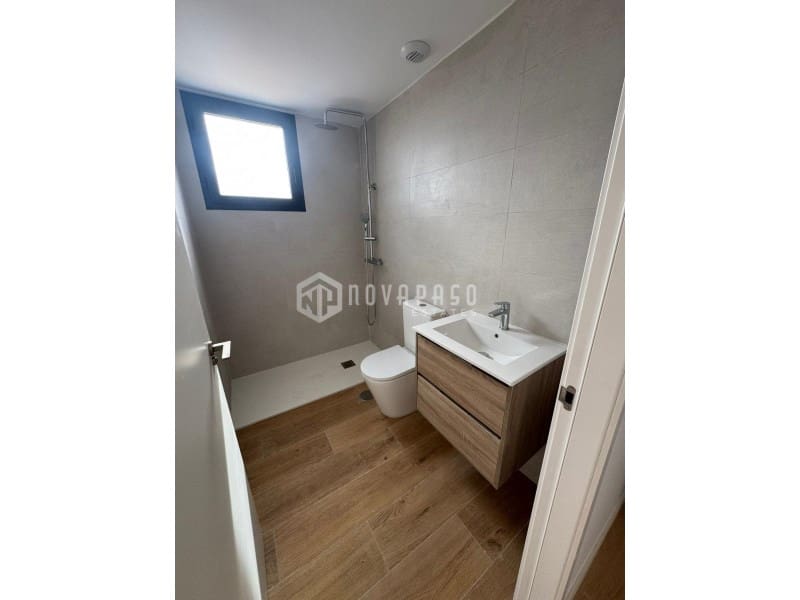 3 sovrum Takvåning till salu i Alicante stad med pool - 499 000 € (Ref: 9625660)