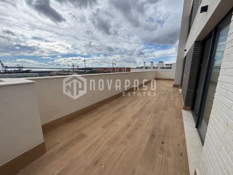 3 sovrum Takvåning till salu i Alicante stad med pool - 499 000 € (Ref: 9625660)