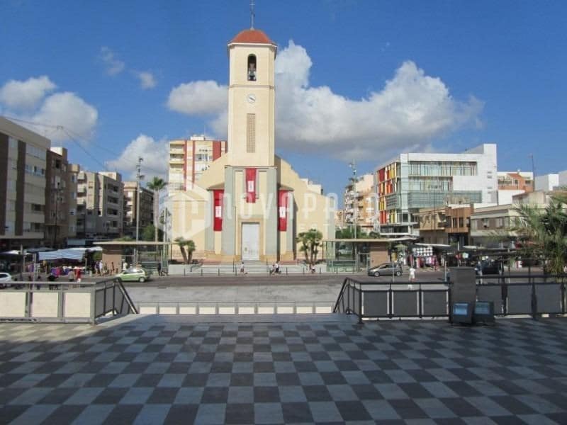 3 sypialnia Penthouse na sprzedaż w Guardamar del Segura z basenem - 449 500 € (Ref: 9625661)