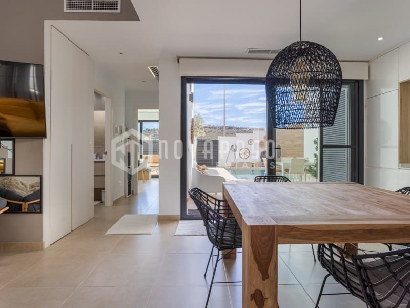 Huis te koop in Benijofar - € 439.000 (Ref: 9677081)