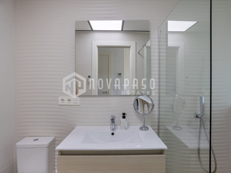 Huis te koop in Benijofar - € 439.000 (Ref: 9677081)