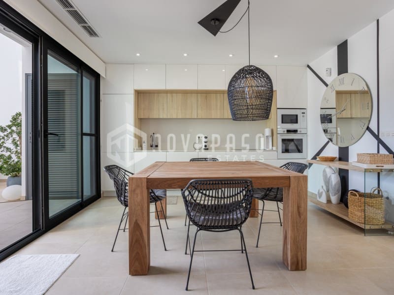 Huis te koop in Benijofar - € 439.000 (Ref: 9677081)