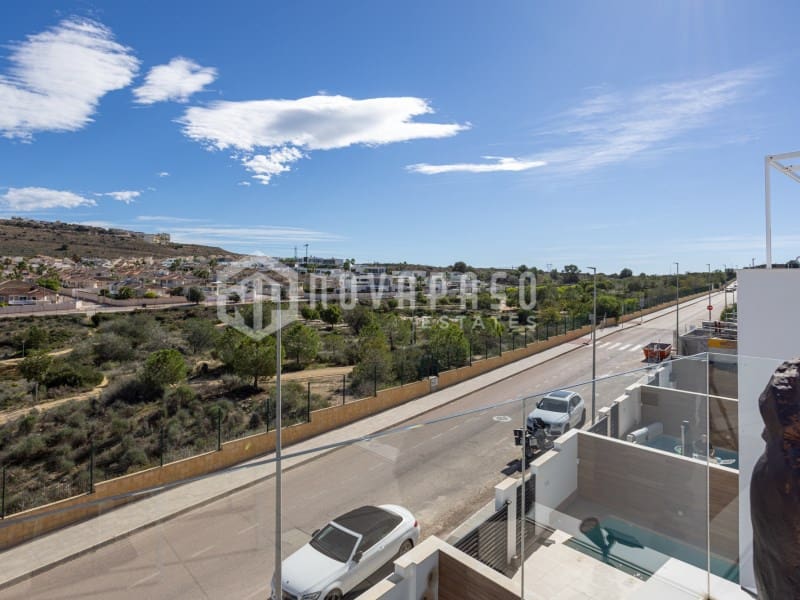 Huis te koop in Benijofar - € 439.000 (Ref: 9677081)