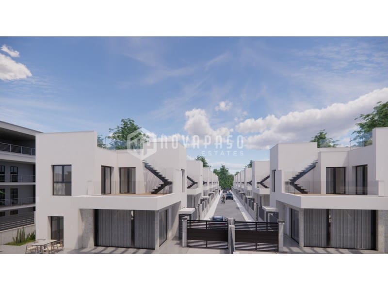 4 bedroom Villa for sale in Los Montesinos with pool - € 460,000 (Ref: 9677082)