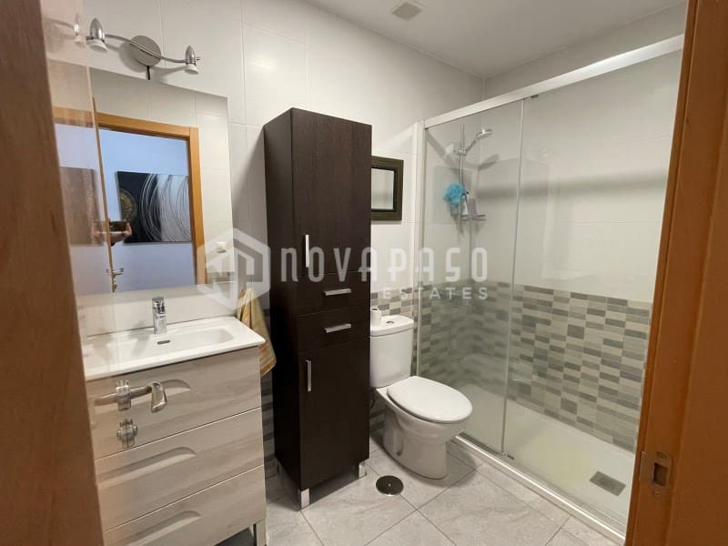 2 chambre Appartement à vendre à Alicante ville - 170 000 € (Ref: 9804171)