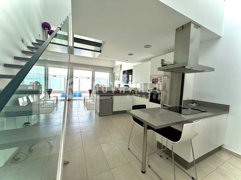3 sovrum Villa till salu i Dolores med pool - 369 000 € (Ref: 9896597)