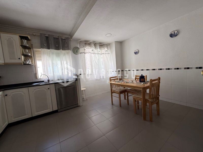 2 bedroom Apartment for sale in San Vicente / Sant Vicent del Raspeig with garage - € 222,000 (Ref: 9912772)