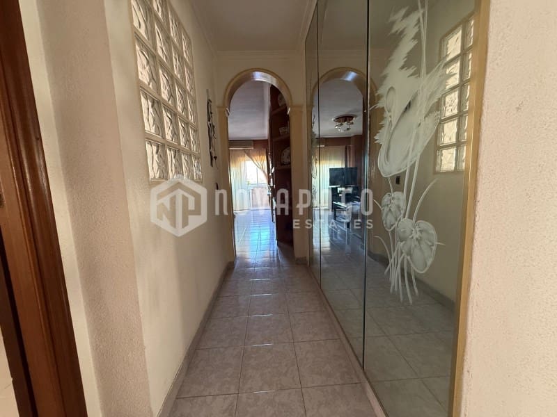 2 bedroom Apartment for sale in San Vicente / Sant Vicent del Raspeig with garage - € 222,000 (Ref: 9912772)