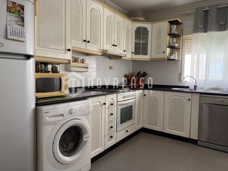 2 bedroom Apartment for sale in San Vicente / Sant Vicent del Raspeig with garage - € 222,000 (Ref: 9912772)