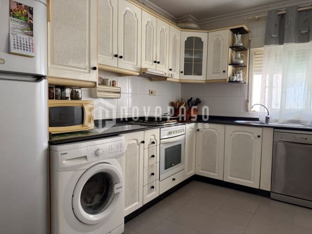 2 soveværelse Lejlighed til salg i San Vicente / Sant Vicent del Raspeig med garage - € 222.000 (Ref: 9912772)