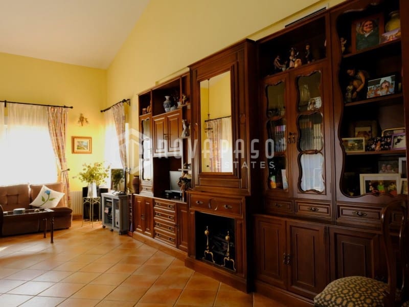 5 bedroom Finca/Country House for sale in Orihuela - € 675,000 (Ref: 9972999)