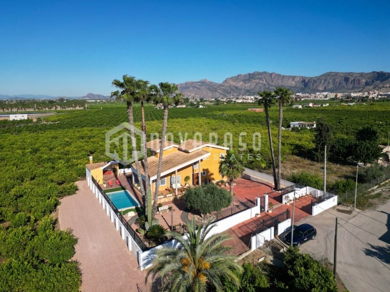 5 bedroom Finca/Country House for sale in Orihuela - € 675,000 (Ref: 9972999)