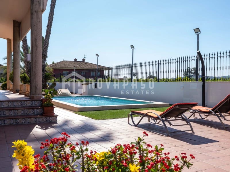 5 bedroom Finca/Country House for sale in Orihuela - € 675,000 (Ref: 9972999)