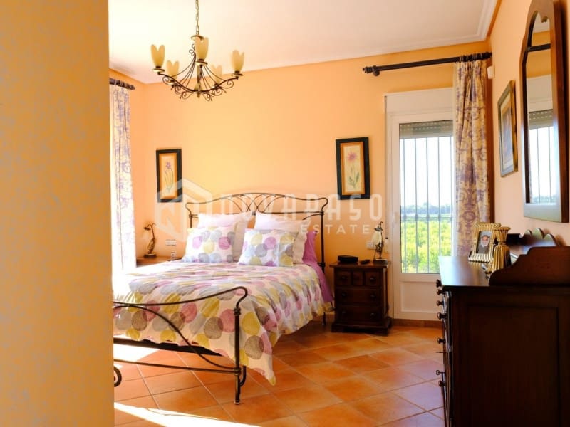5 bedroom Finca/Country House for sale in Orihuela - € 675,000 (Ref: 9972999)
