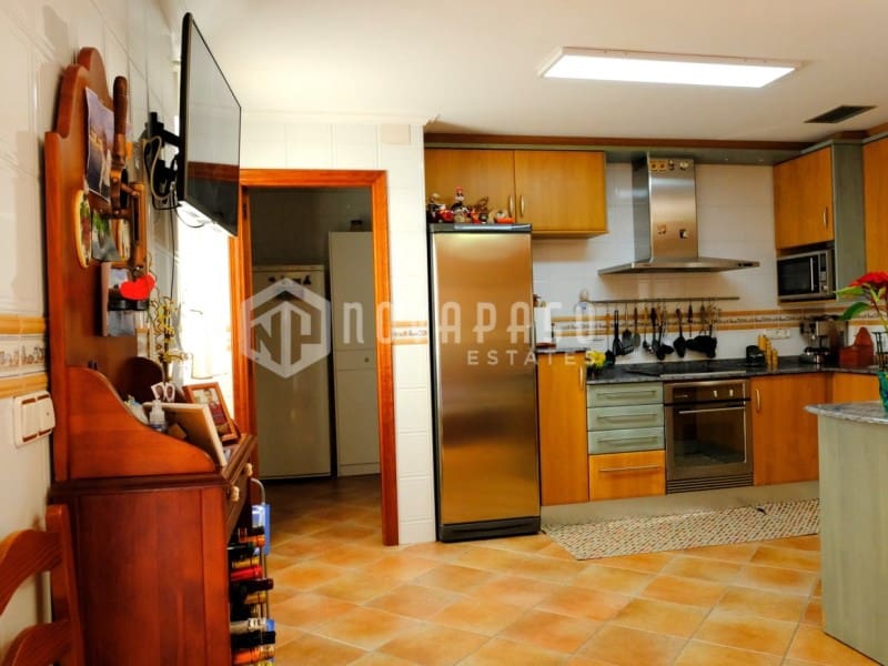 5 bedroom Finca/Country House for sale in Orihuela - € 675,000 (Ref: 9972999)