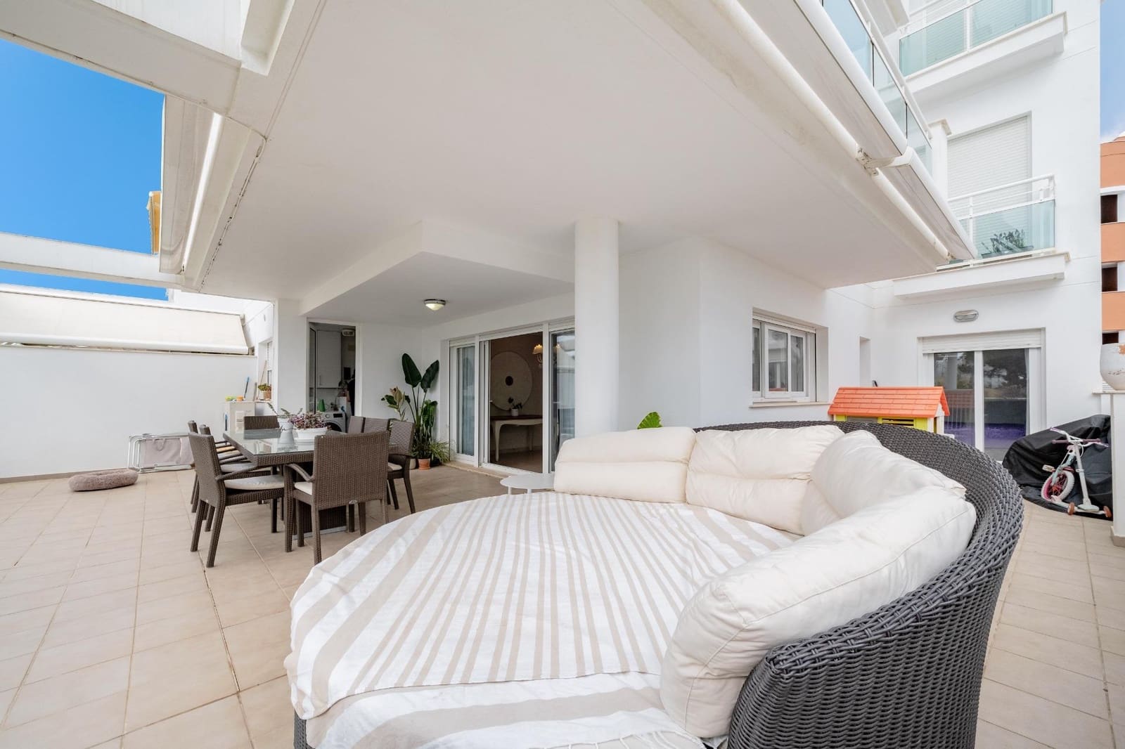 3 soverom Leilighet til salgs i Denia med svømmebasseng garasje - € 435 000 (Ref: 10004142)