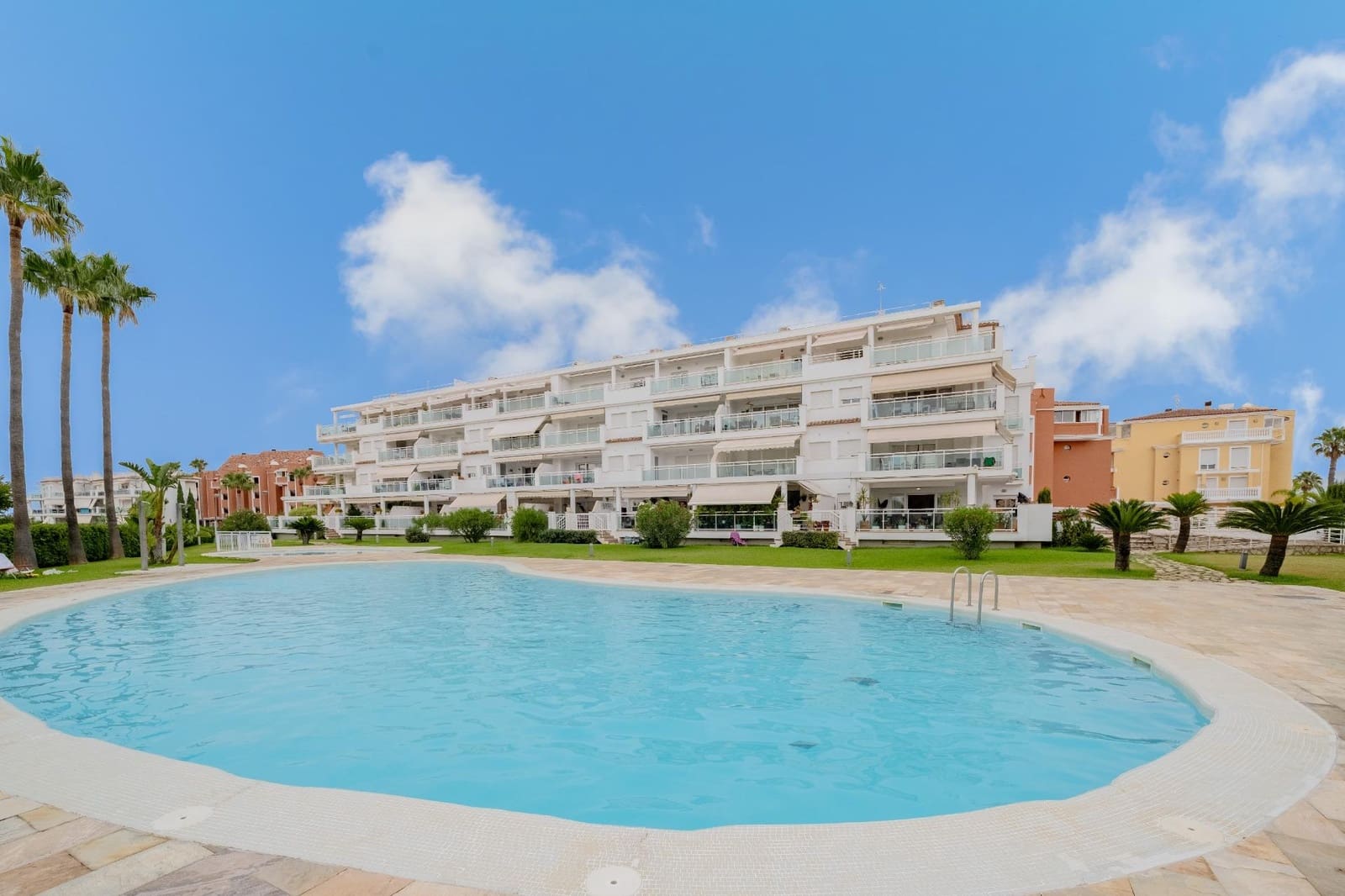 3 soverom Leilighet til salgs i Denia med svømmebasseng garasje - € 435 000 (Ref: 10004142)