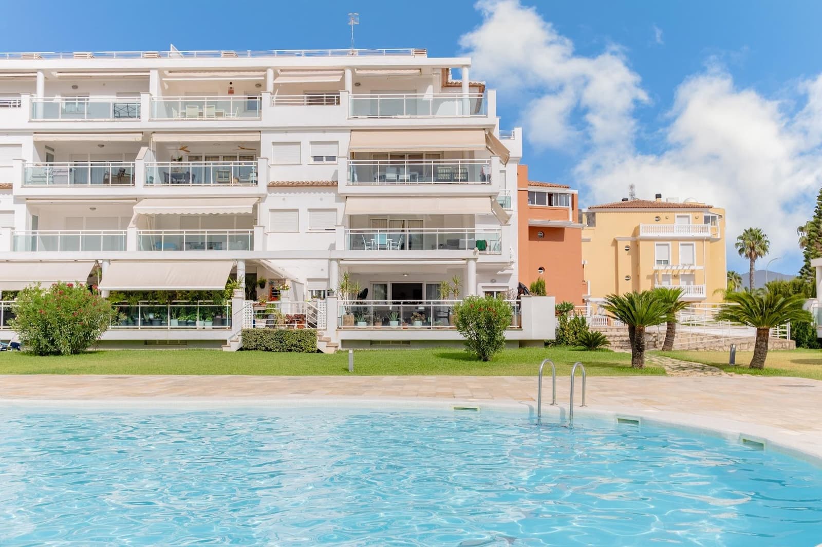 3 soverom Leilighet til salgs i Denia med svømmebasseng garasje - € 435 000 (Ref: 10004142)
