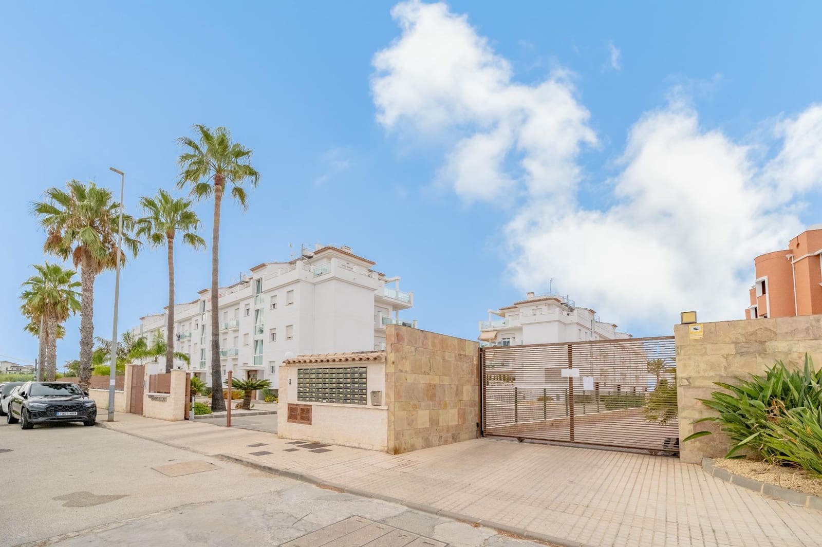 3 soverom Leilighet til salgs i Denia med svømmebasseng garasje - € 435 000 (Ref: 10004142)