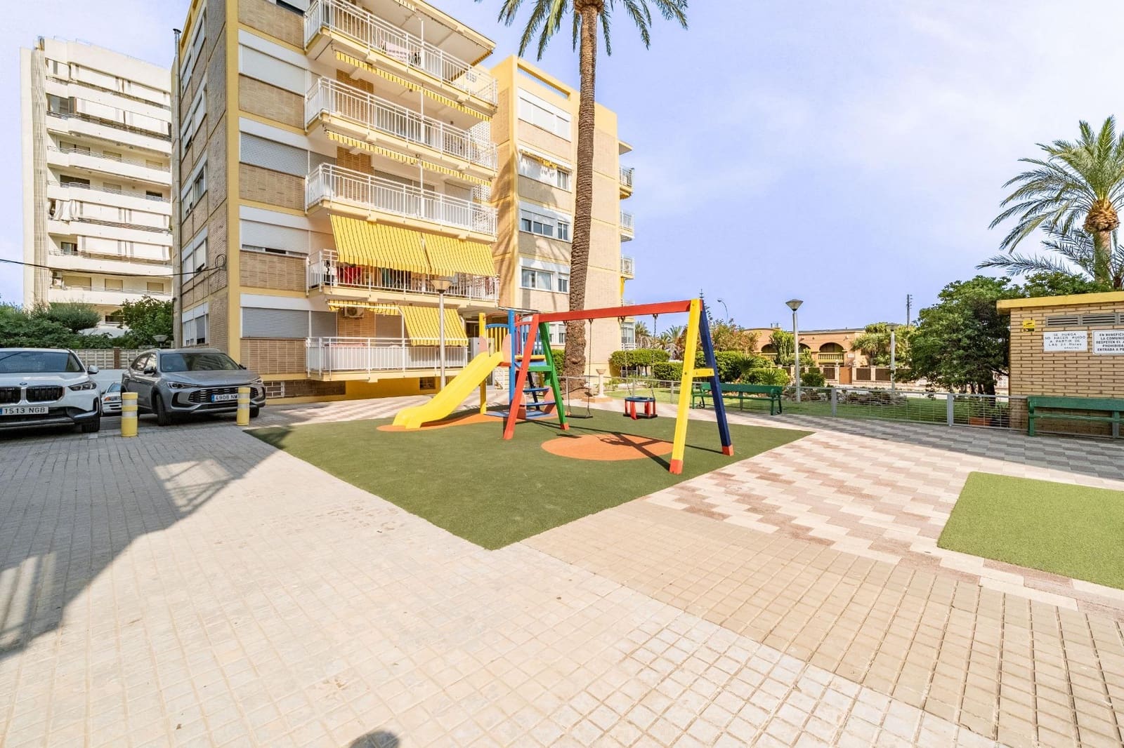 2 bedroom Apartment for sale in Benicassim with pool garage - € 230,000 (Ref: 10019206)