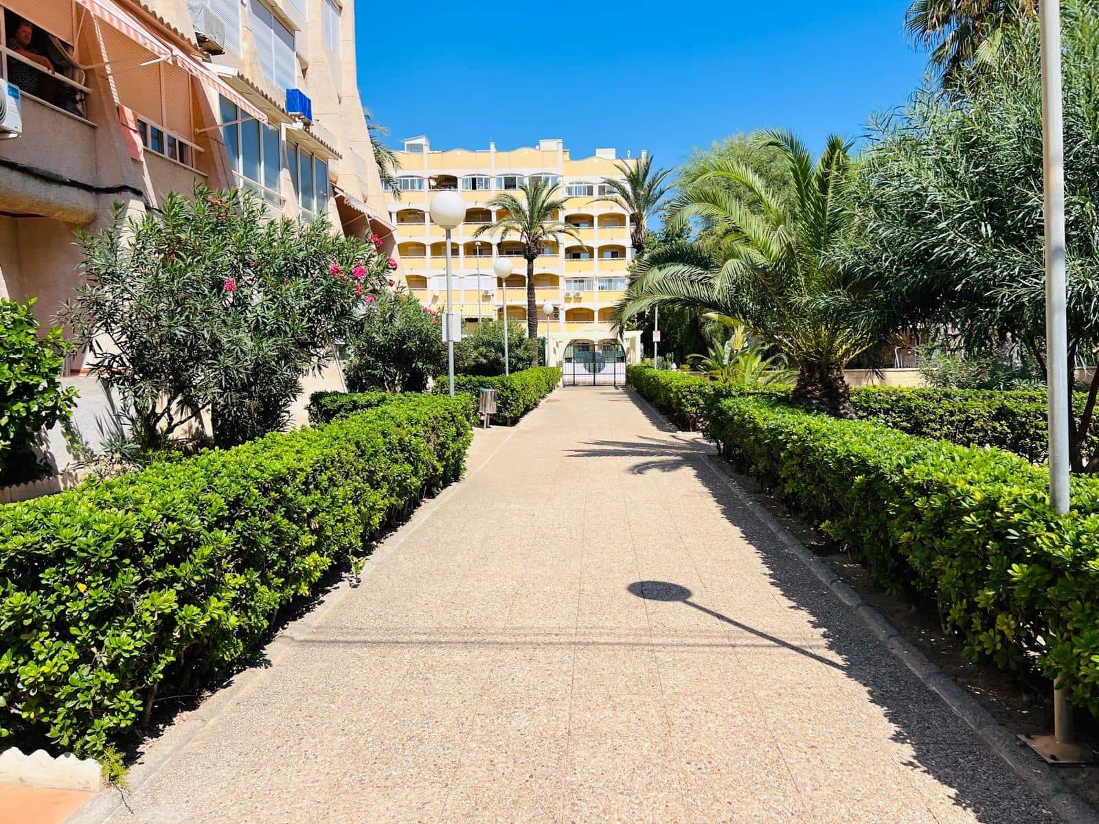 1 camera da letto Appartamento in vendita in Torrevieja con piscina - 99.000 € (Rif: 10098367)