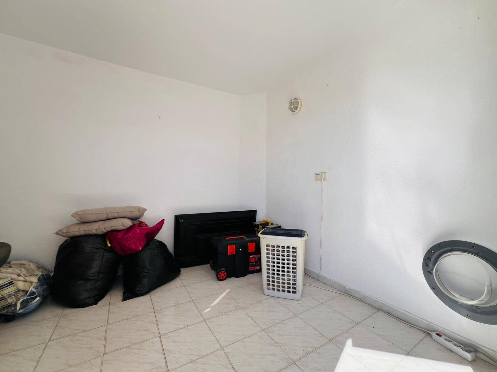 2 sypialnia Dom szeregowy na sprzedaż w Torrevieja z basenem - 159 000 € (Ref: 10109923)