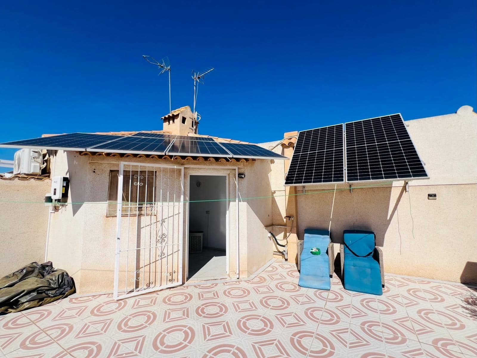 2 sypialnia Dom szeregowy na sprzedaż w Torrevieja z basenem - 159 000 € (Ref: 10109923)