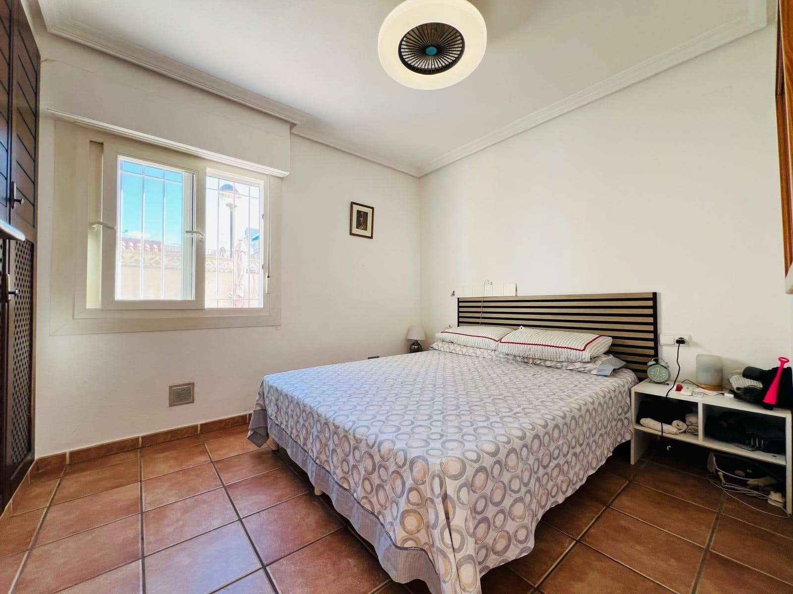 2 bedroom Terraced Villa for sale in Torrevieja with pool - € 159,000 (Ref: 10109923)