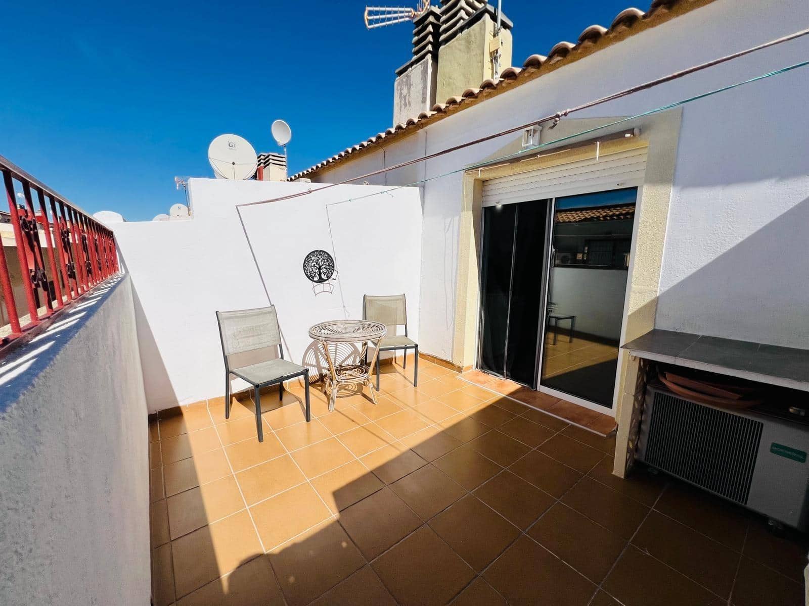 3 sypialnia Dom szeregowy na sprzedaż w Playa Flamenca z basenem garażem - 220 000 € (Ref: 10120159)