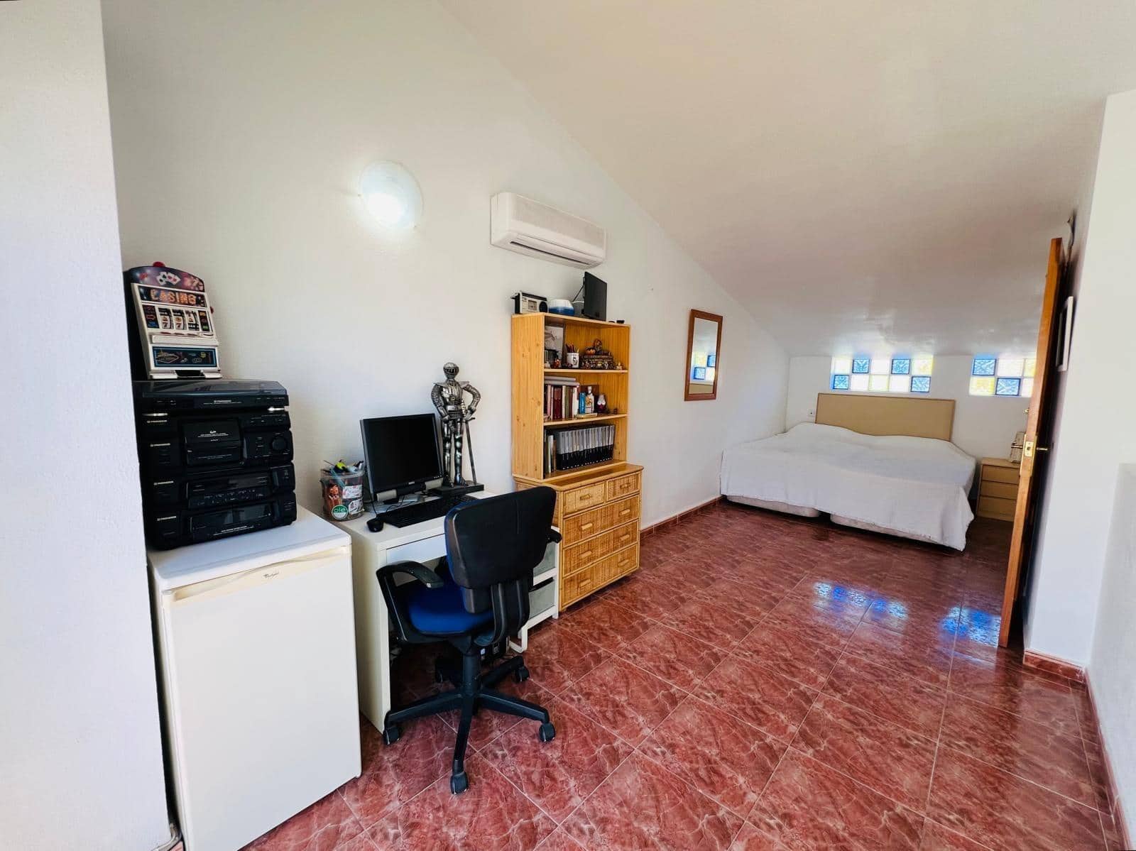 3 sypialnia Dom szeregowy na sprzedaż w Playa Flamenca z basenem garażem - 220 000 € (Ref: 10120159)