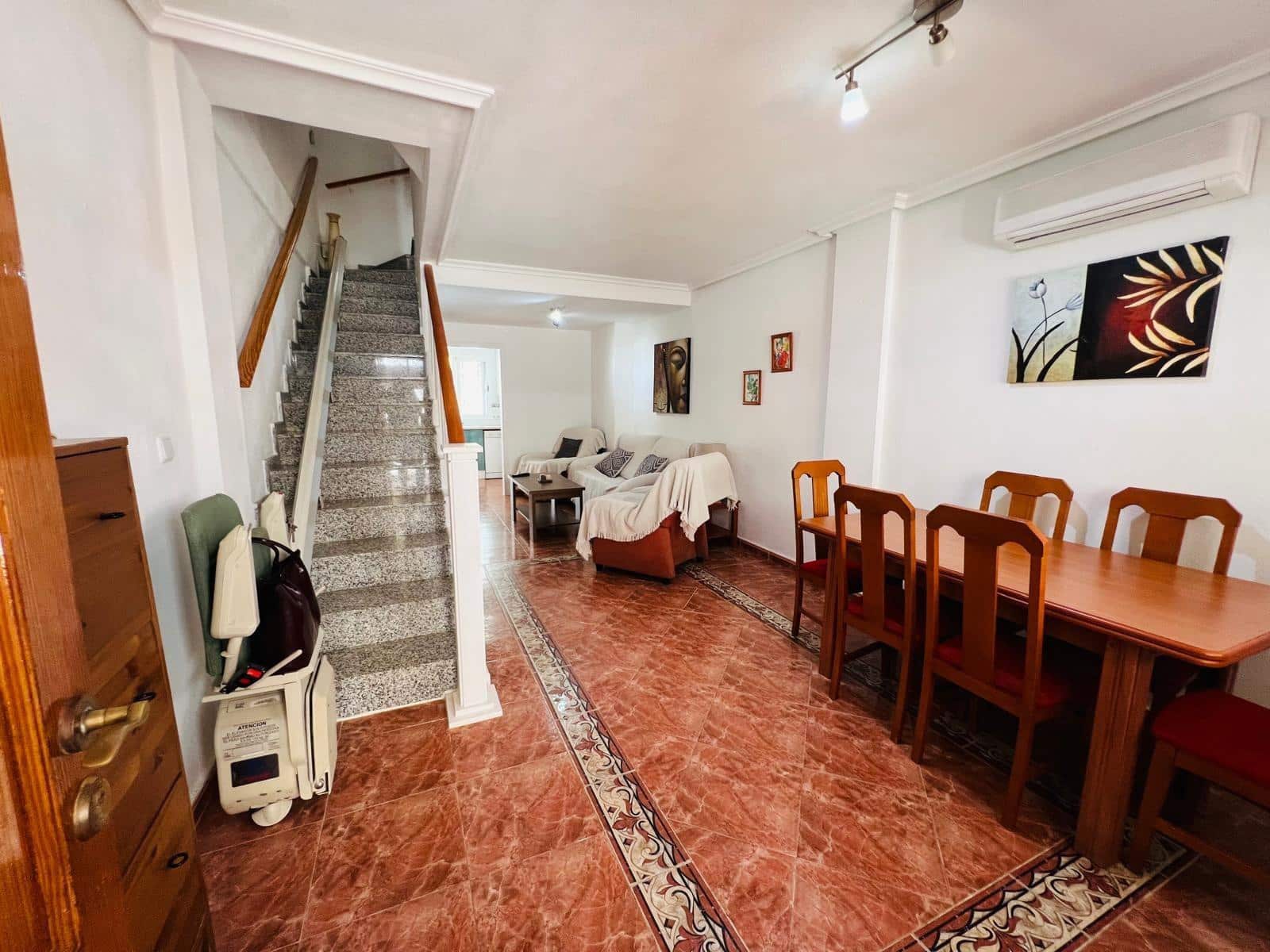 3 sypialnia Dom szeregowy na sprzedaż w Playa Flamenca z basenem garażem - 220 000 € (Ref: 10120159)