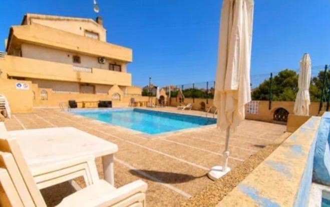 3 sypialnia Dom szeregowy na sprzedaż w Playa Flamenca z basenem - 200 000 € (Ref: 10120160)