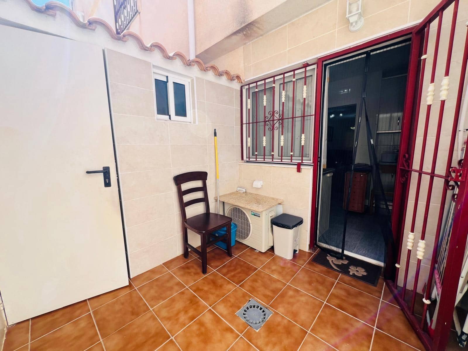 3 sypialnia Dom szeregowy na sprzedaż w Playa Flamenca z basenem - 200 000 € (Ref: 10120160)