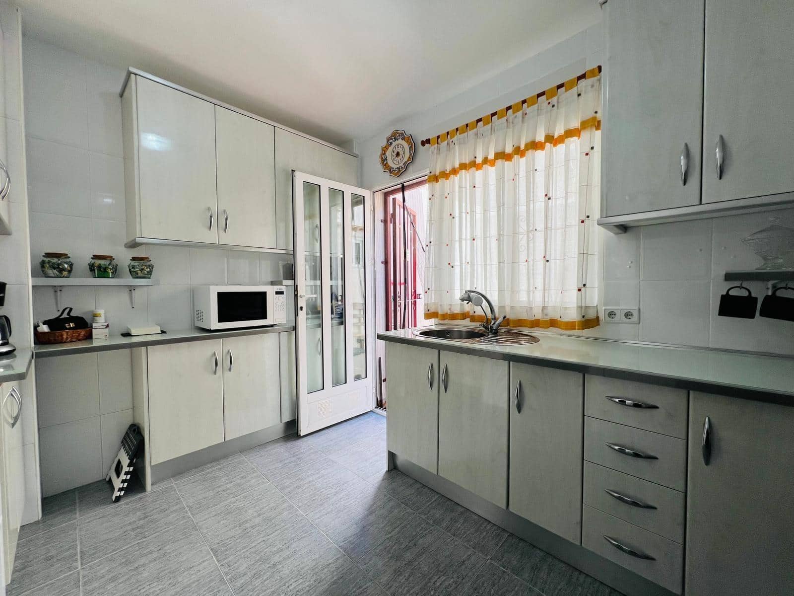 3 sypialnia Dom szeregowy na sprzedaż w Playa Flamenca z basenem - 200 000 € (Ref: 10120160)