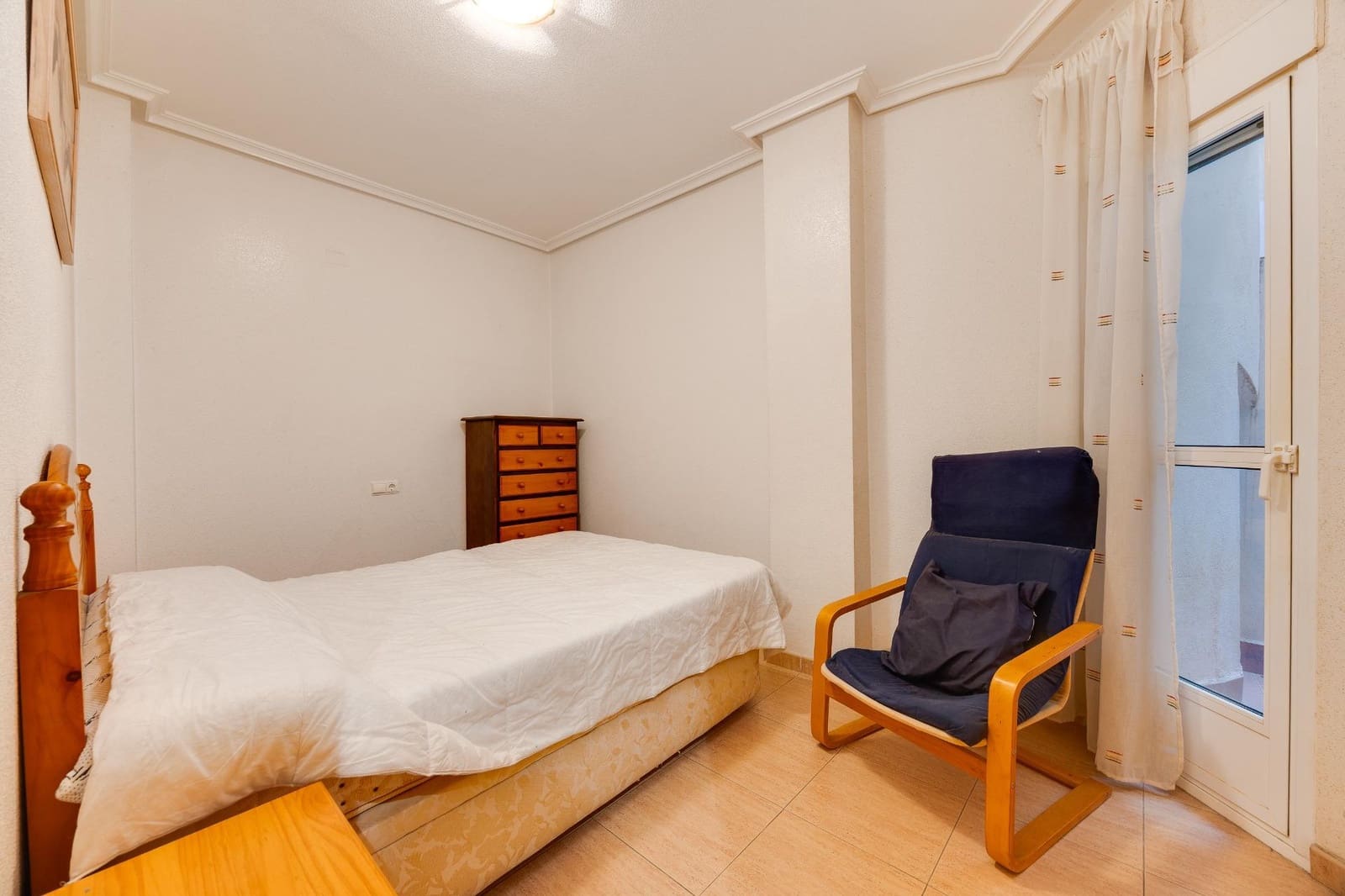 3 bedroom Flat for sale in Torrevieja - € 165,000 (Ref: 10129389)