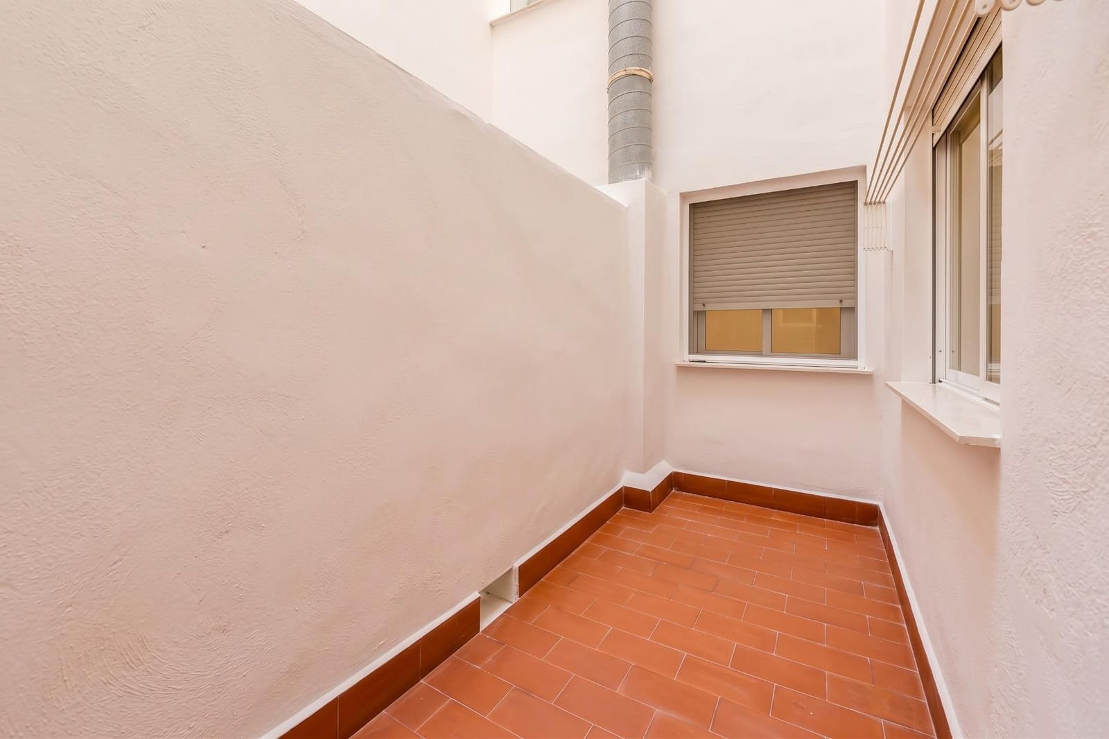 3 bedroom Flat for sale in Torrevieja - € 165,000 (Ref: 10129389)