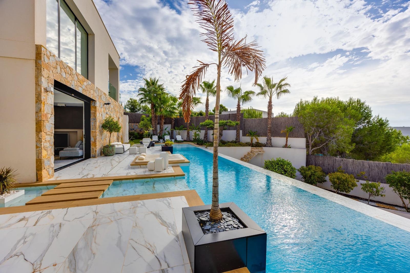 4 bedroom Villa for sale in Las Colinas Golf with pool garage - € 2,600,000 (Ref: 10131841)
