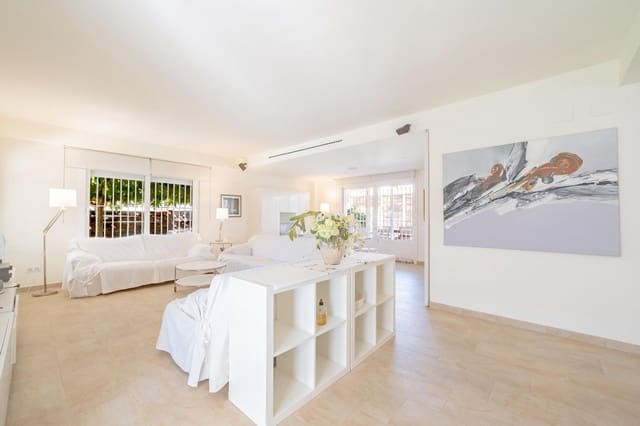 5 soveværelse Villa til salg i Benicàssim med swimmingpool garage - € 970.000 (Ref: 10136292)