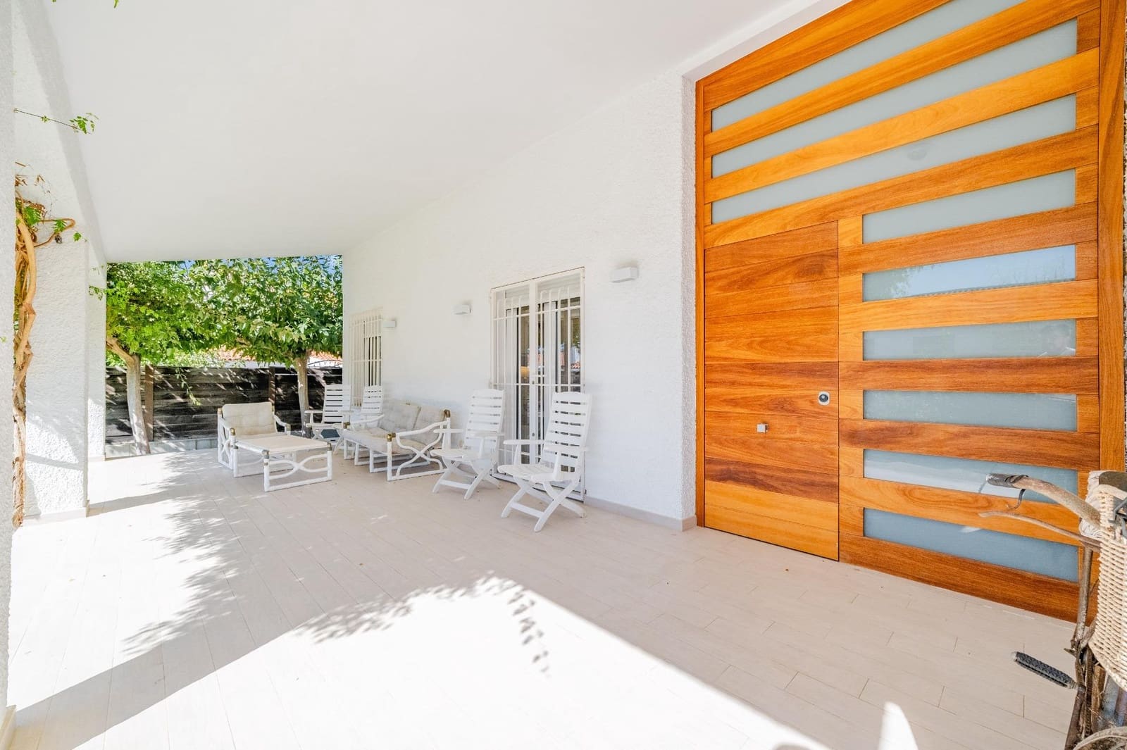 5 soveværelse Villa til salg i Benicassim med swimmingpool garage - € 970.000 (Ref: 10136292)