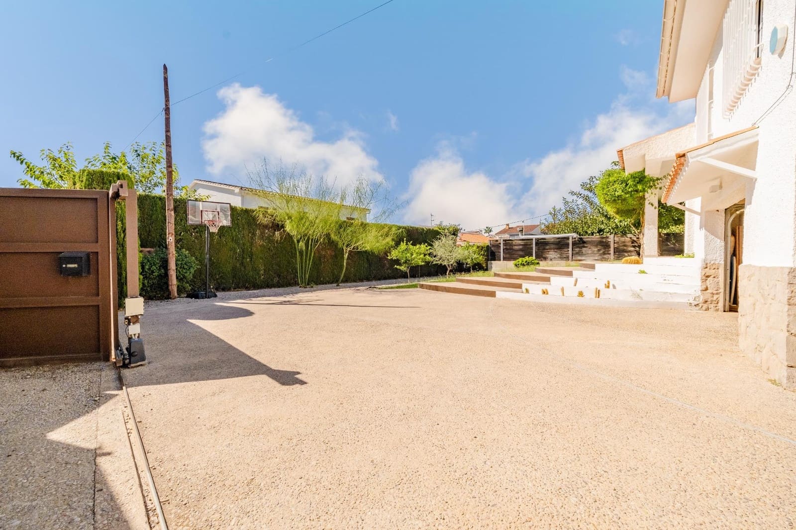5 soveværelse Villa til salg i Benicassim med swimmingpool garage - € 970.000 (Ref: 10136292)
