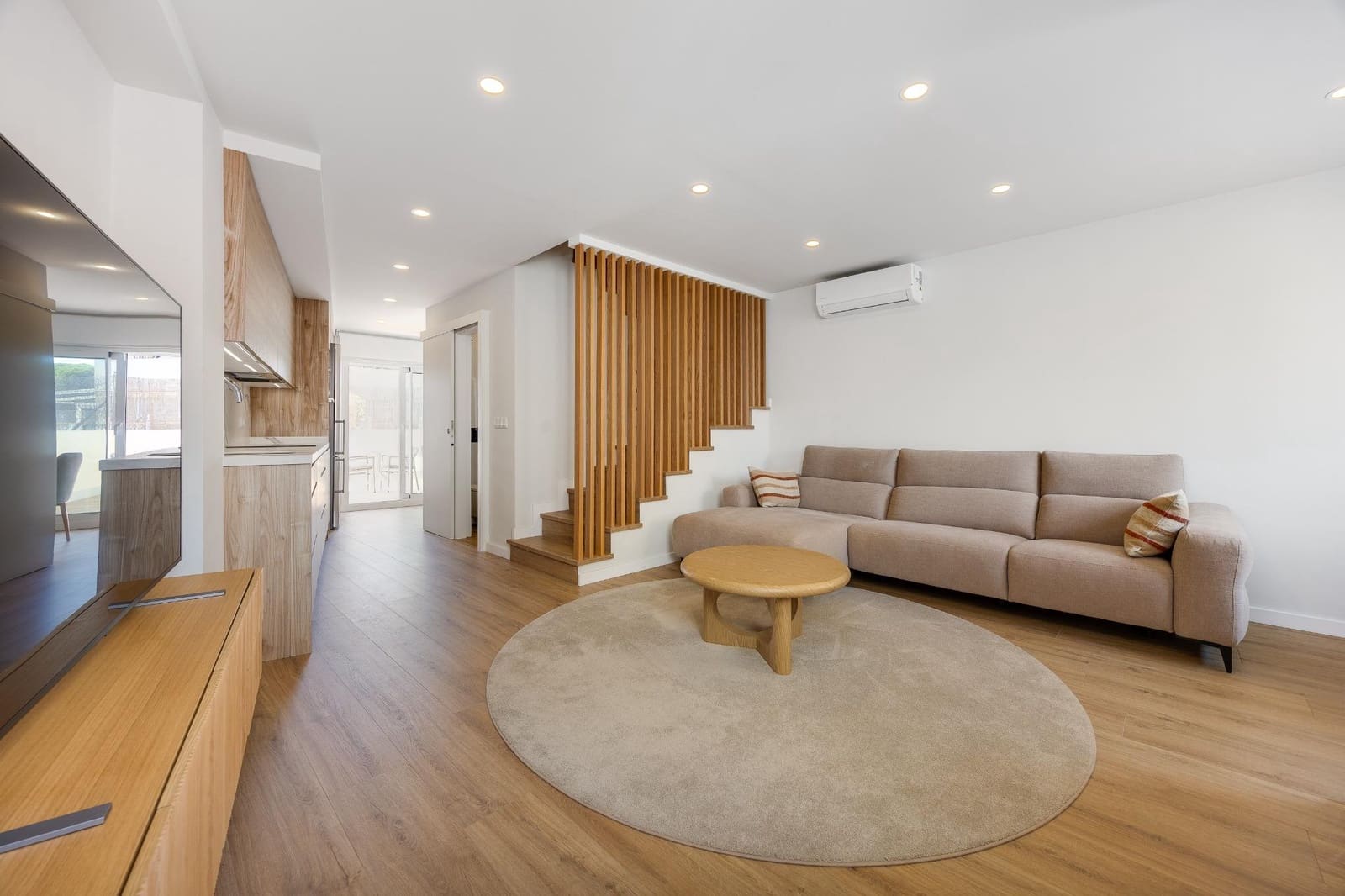 2 slaapkamer Rijtjeshuis te koop in Guardamar del Segura met zwembad - € 280.000 (Ref: 10139943)