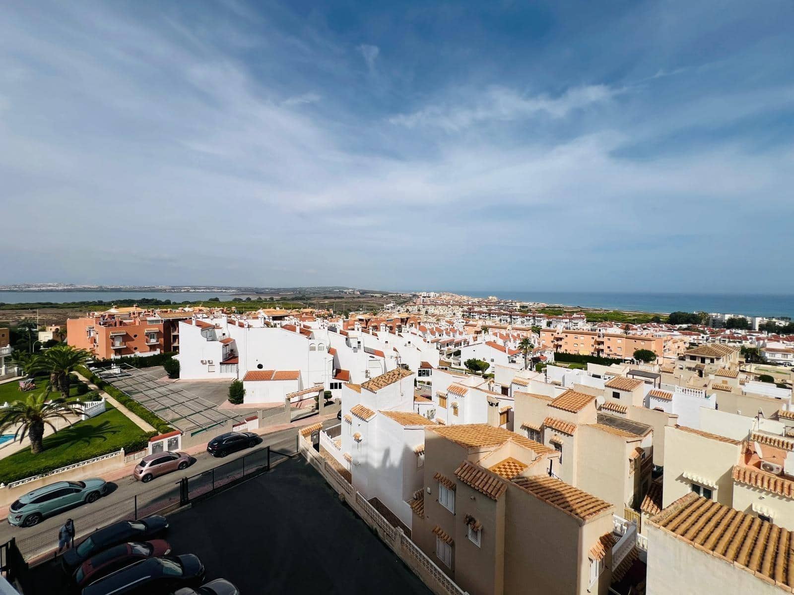 1 slaapkamer Studio te koop in Torrevieja met zwembad - € 125.000 (Ref: 10139944)