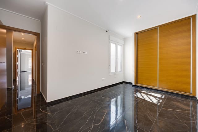 2 chambre Maison de Ville à vendre à Parque de las Naciones, Torrevieja avec garage - 285 000 € (Ref: 10161766)