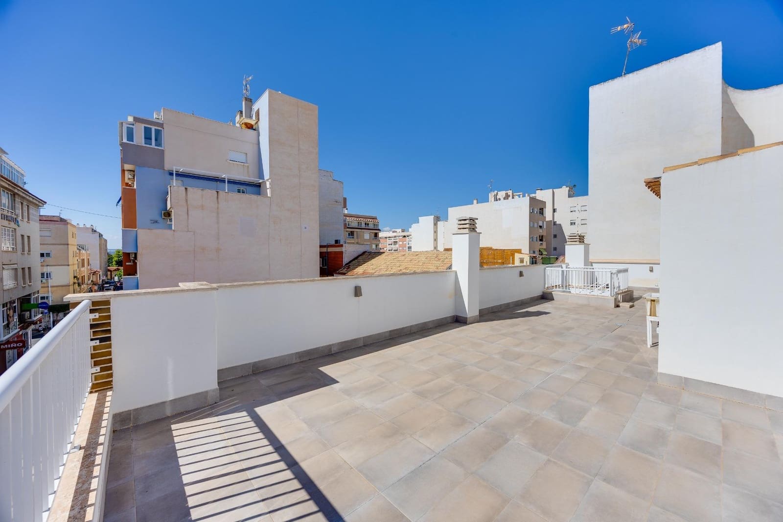 2 chambre Maison de Ville à vendre à Torrevieja avec garage - 285 000 € (Ref: 10161766)