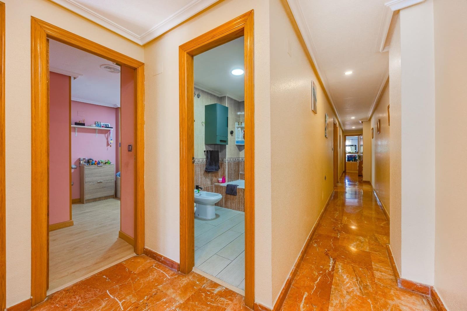 4 sovrum Lägenhet till salu i Torrevieja med garage - 265 000 € (Ref: 10166866)