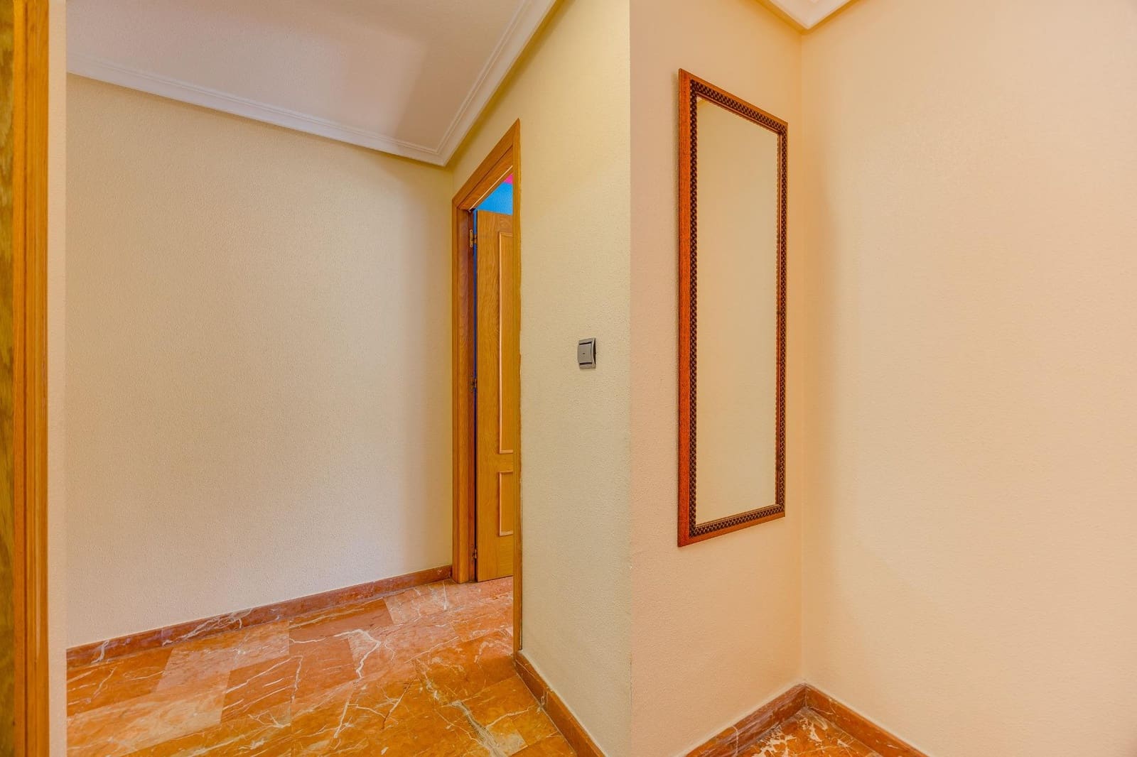 4 sovrum Lägenhet till salu i Torrevieja med garage - 265 000 € (Ref: 10166866)