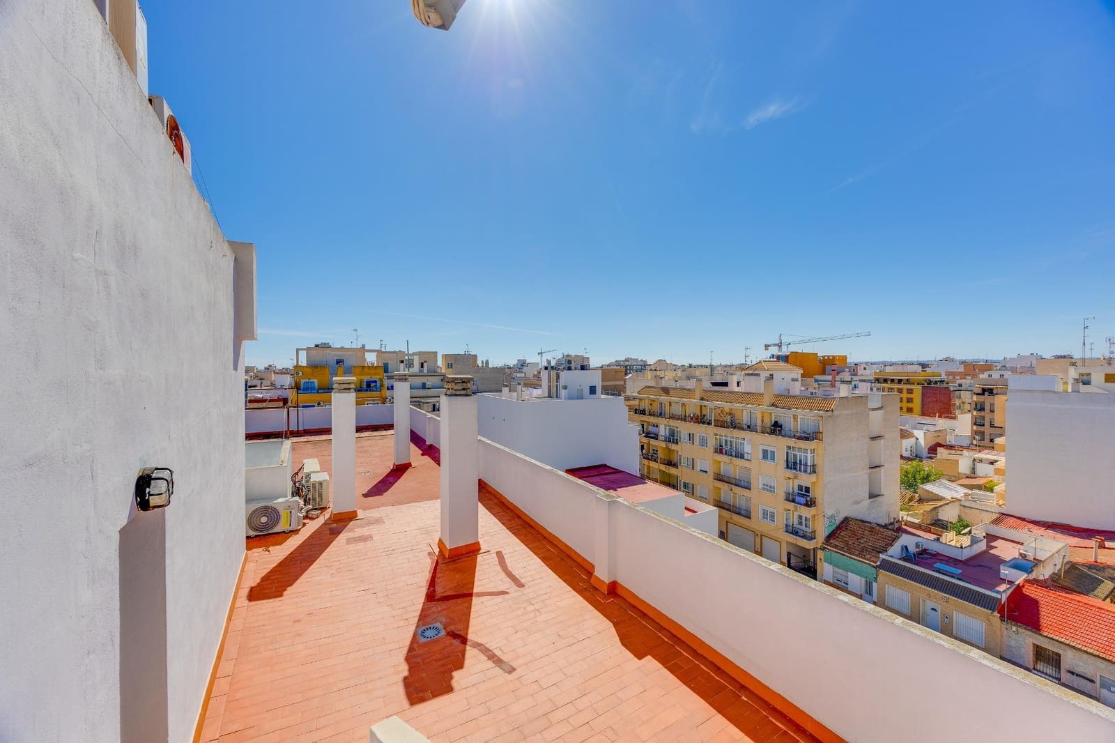 4 sovrum Lägenhet till salu i Torrevieja med garage - 265 000 € (Ref: 10166866)