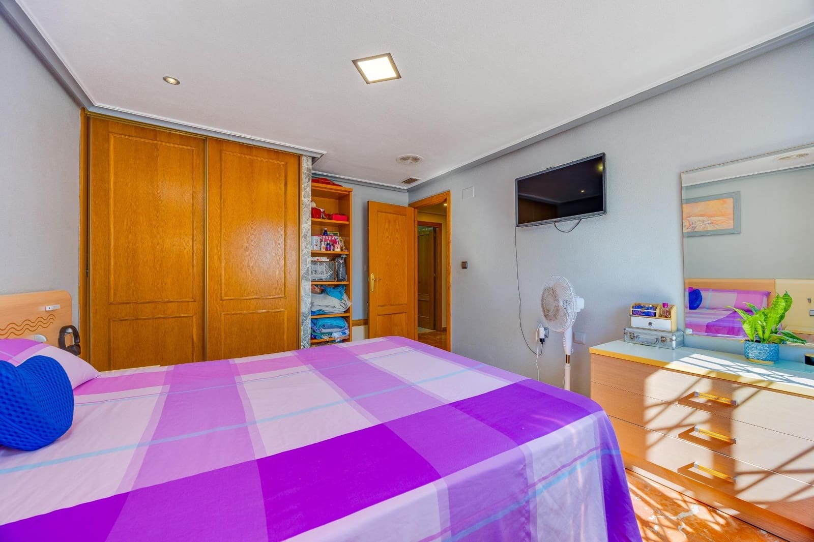 4 sovrum Lägenhet till salu i Torrevieja med garage - 265 000 € (Ref: 10166866)